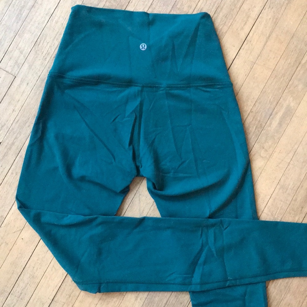 Lululemon spruce green leggings